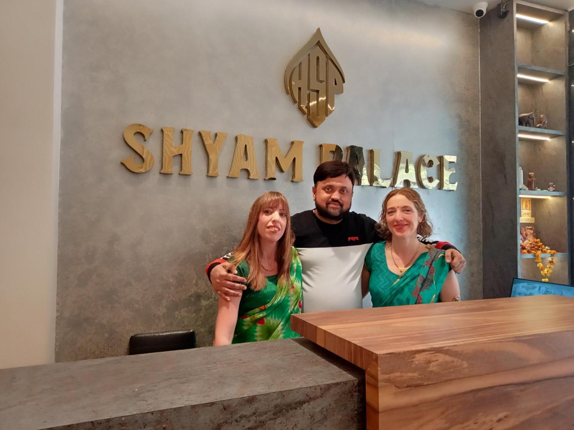 Hotel Shyam Palace India Agra Agra  Dış mekan fotoğraf