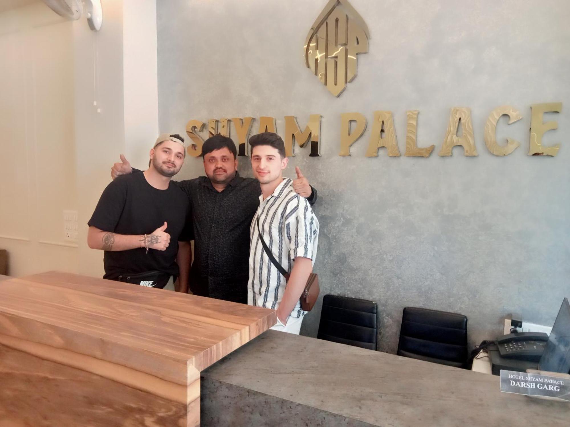 Hotel Shyam Palace India Agra Agra  Dış mekan fotoğraf