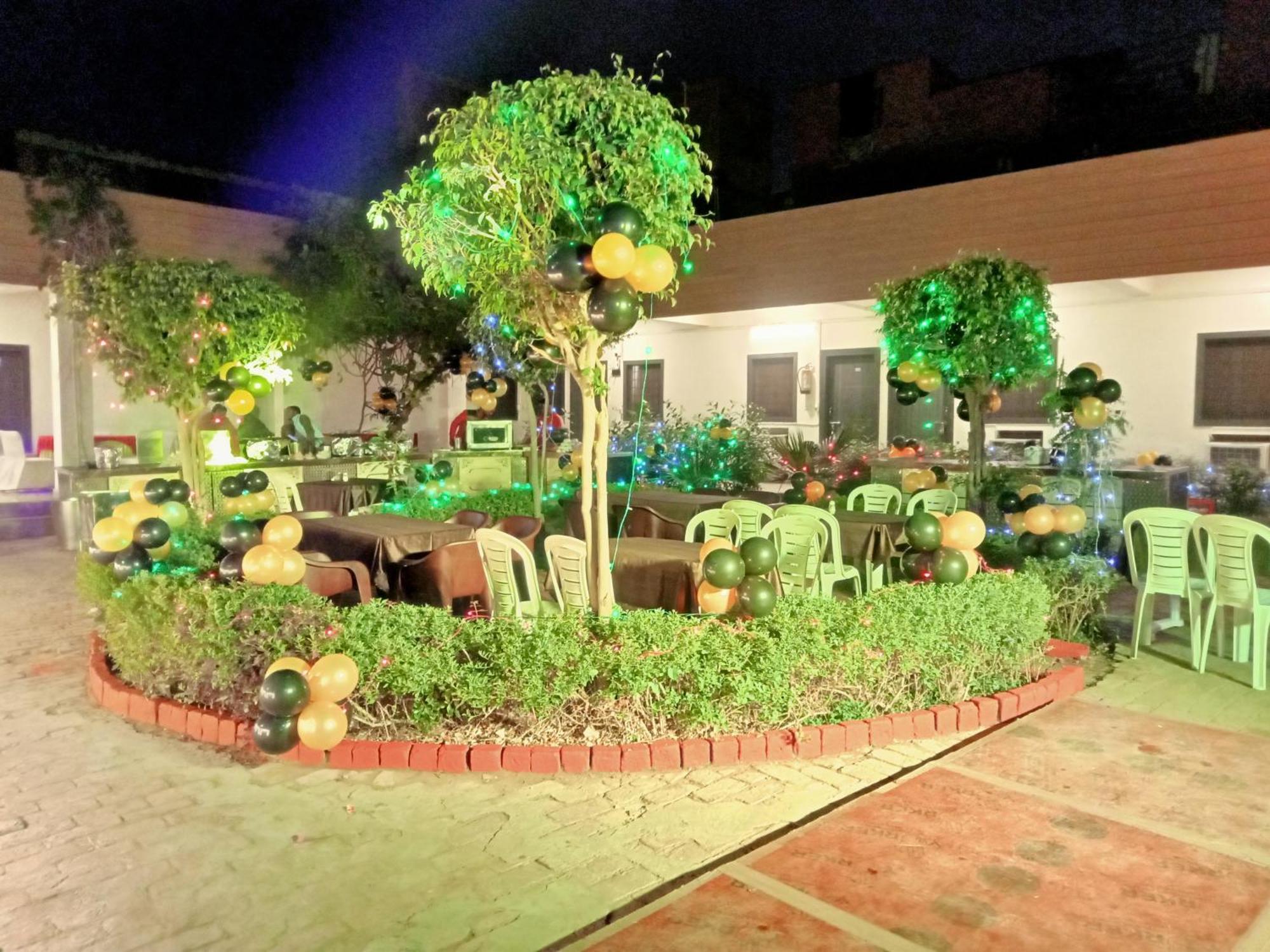 Hotel Shyam Palace India Agra Agra  Dış mekan fotoğraf
